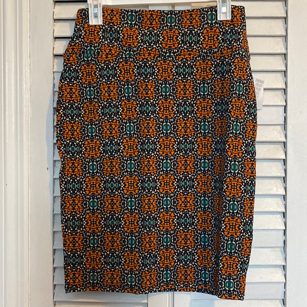 Lularoe Cassie Skirt